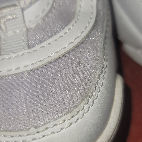 Women’s Fila Lavender Disruptor II Sock Monomesh - Size 9 - Picture 3 of 14